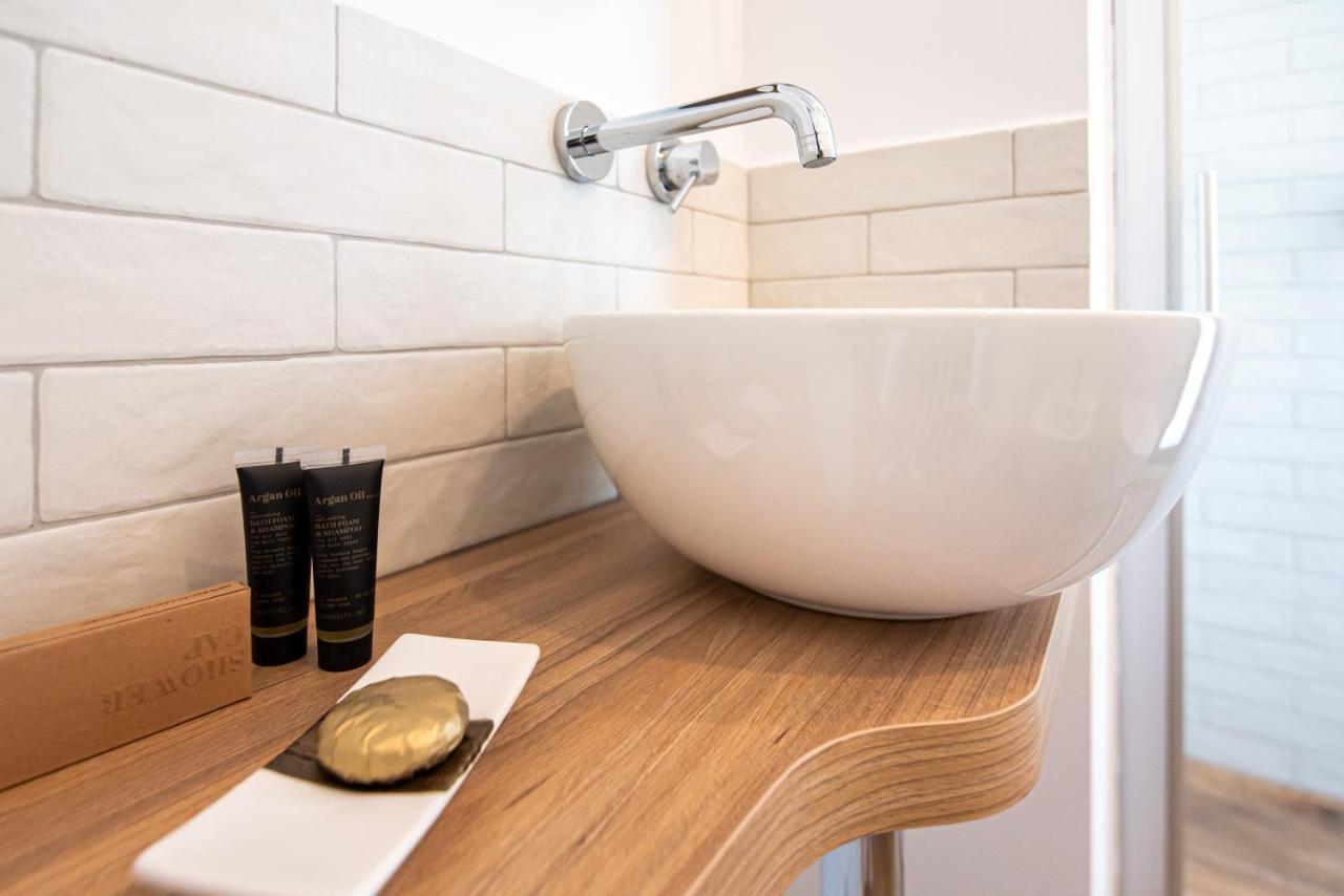 مبيت وإفطار نومانا La Perla Relais المظهر الخارجي الصورة